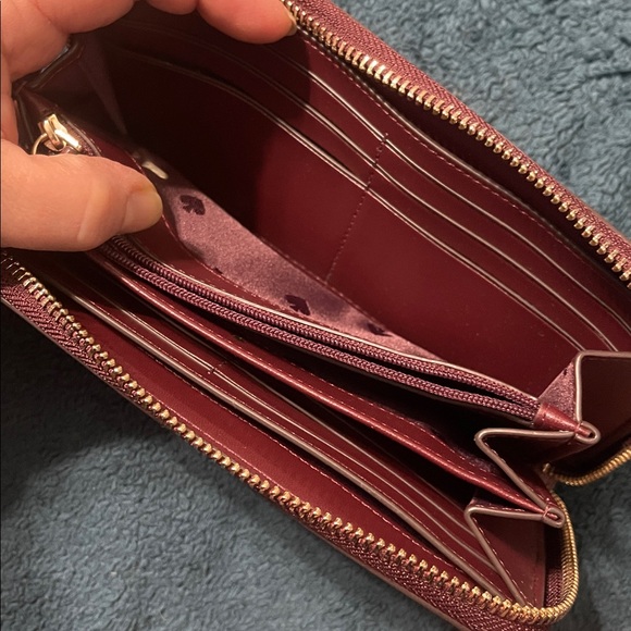 Kate Spade Purple burgundy Floral Wallet - Picture 13 of 13